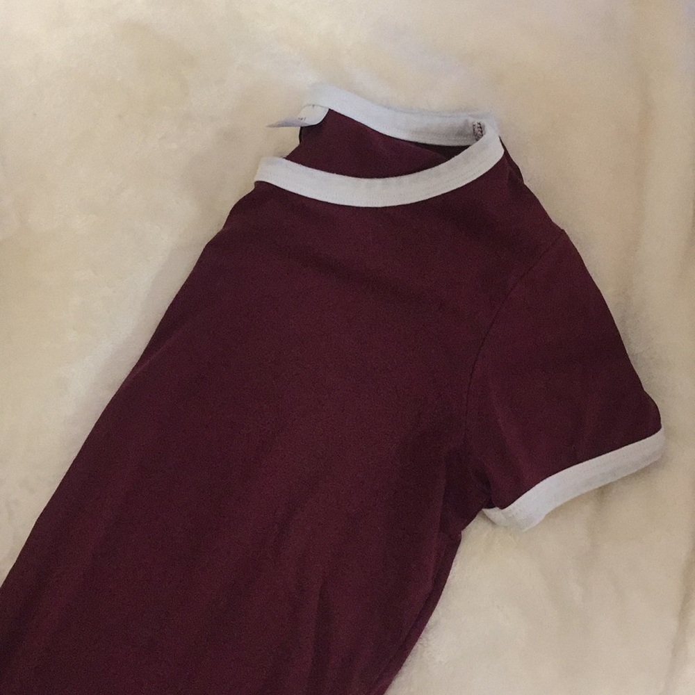 Maroon Cropped Ringer Tee - Picture 3 of 3